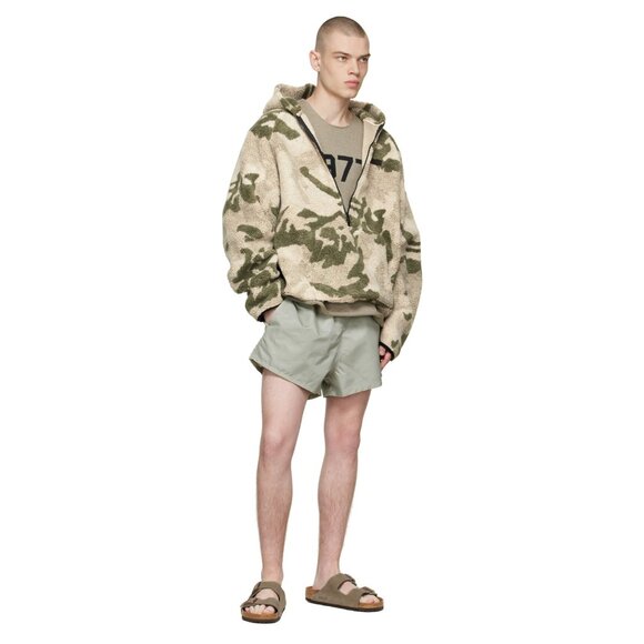 Fear of God Essentials Light Brown Oak Taslan Nylon Shorts - Mens M - Picture 14 of 16